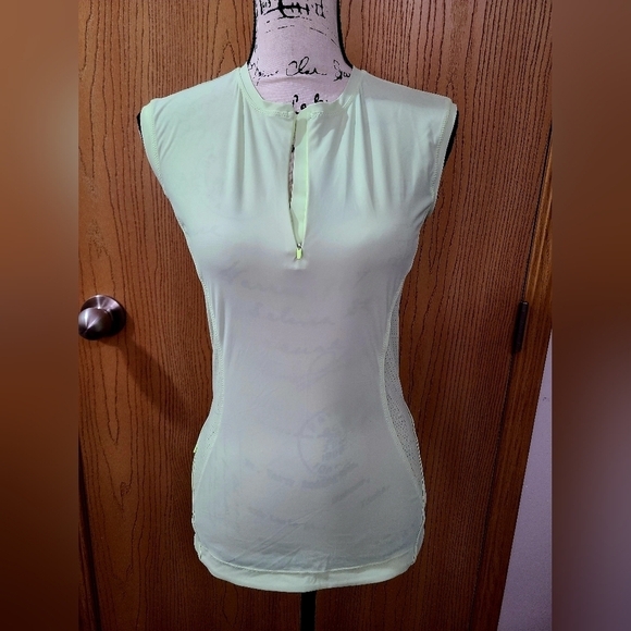 Athleta Tops - Athleta Pacifica II Light Green Mesh Side Half Zip Athletic Tank Top
